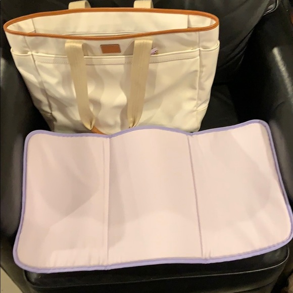 Authentic Coach baby bag with dust bag - Picture 4 of 8